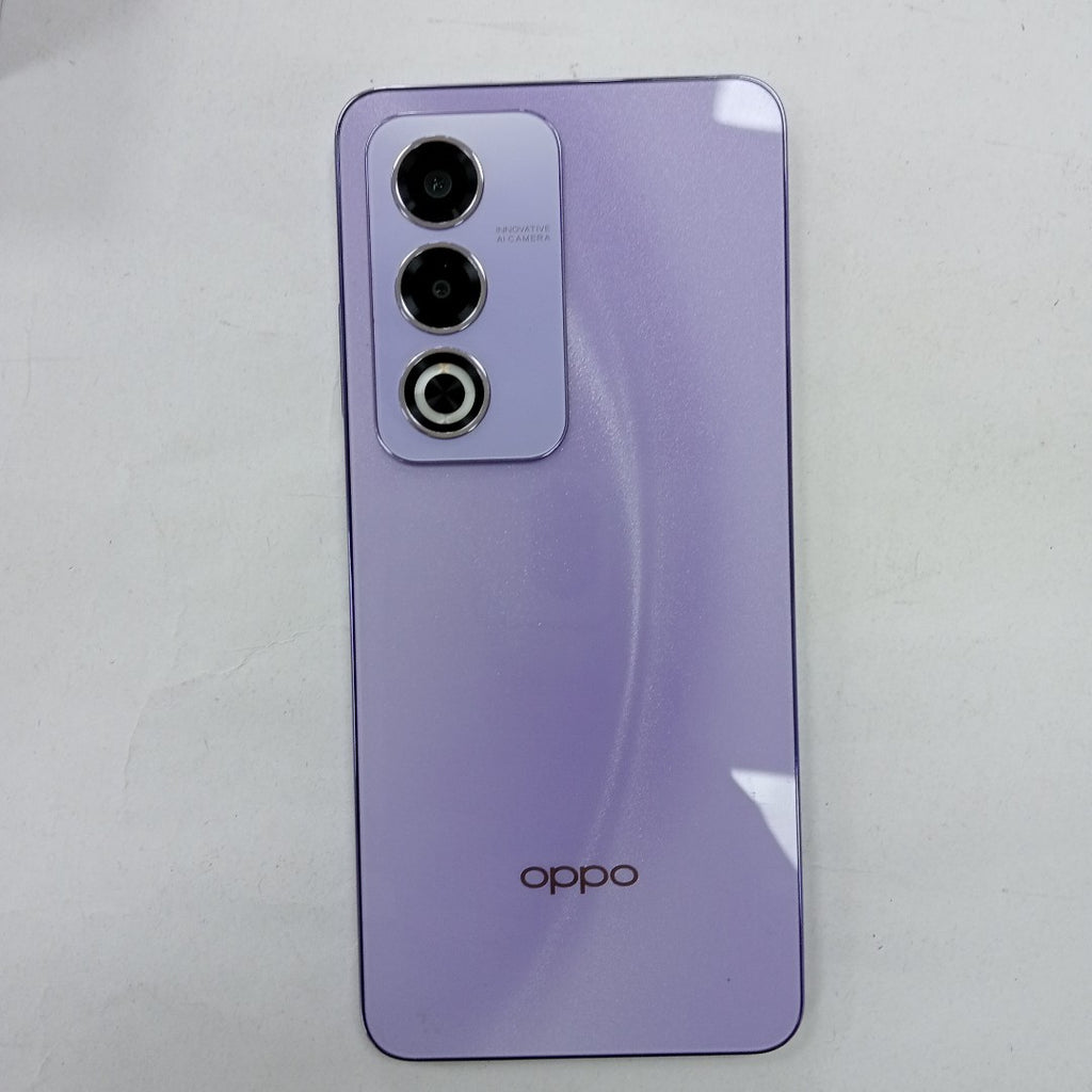 CELULAR OPPO  A80 5G CPH2639 (2024) 256 GB 8 GB RAM (SEMINUEVO)