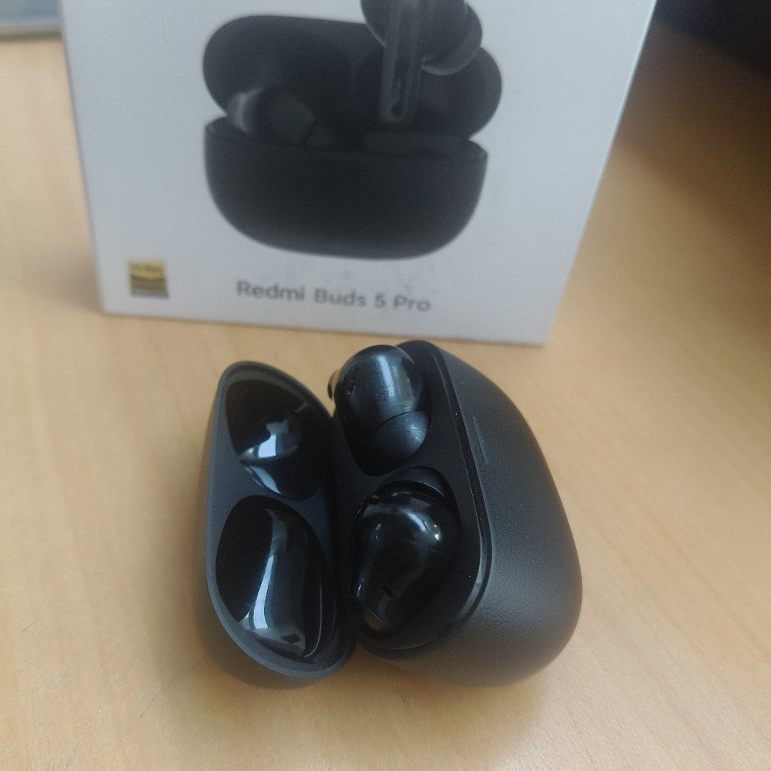 AUDIFONOS XIAOMI REDMI BUDS 5 PRO INALAMBRICO IN EAR (SEMINUEVO)