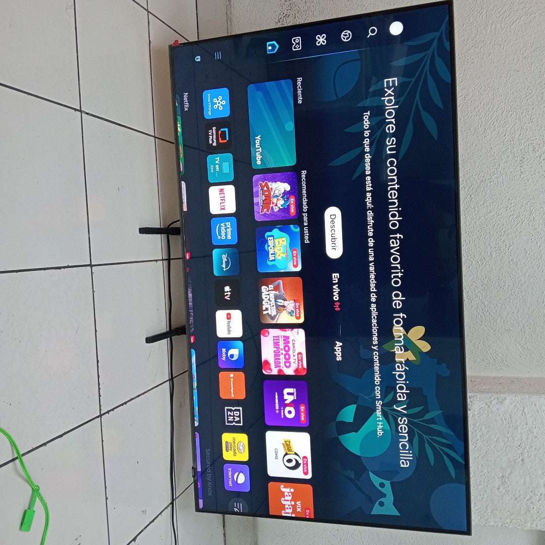 PANTALLA SAMSUNG QN55Q70DAF (2024) 55" QLED 4K (SEMINUEVO)