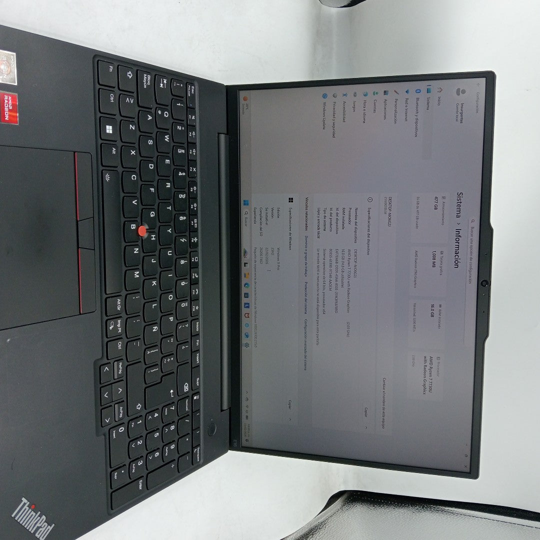 LAPTOP LENOVO THINKPAD E16 GEN 1 (2024) 512 GB SSD 16 GB RAM (SEMINUEVO)
