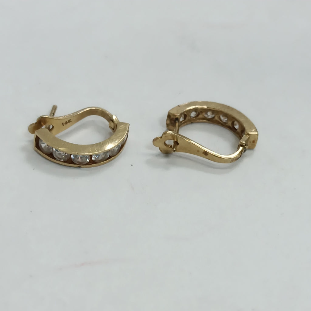 ARRACADAS PAR ORO 14 K 3,00 GRMS (SEMINUEVO)