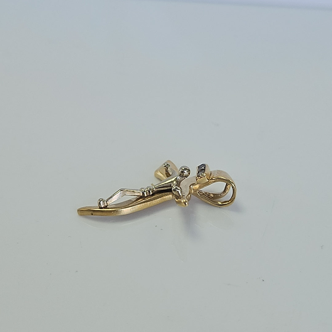 CRUCIFIJO ORO COMBINADO 14 K 2.9 GRMS (SEMINUEVO)