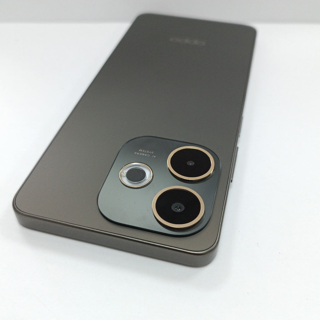 CELULAR OPPO  A5 PRO 5G CPH2695 (2025) 256 GB 8 GB RAM (SEMINUEVO)