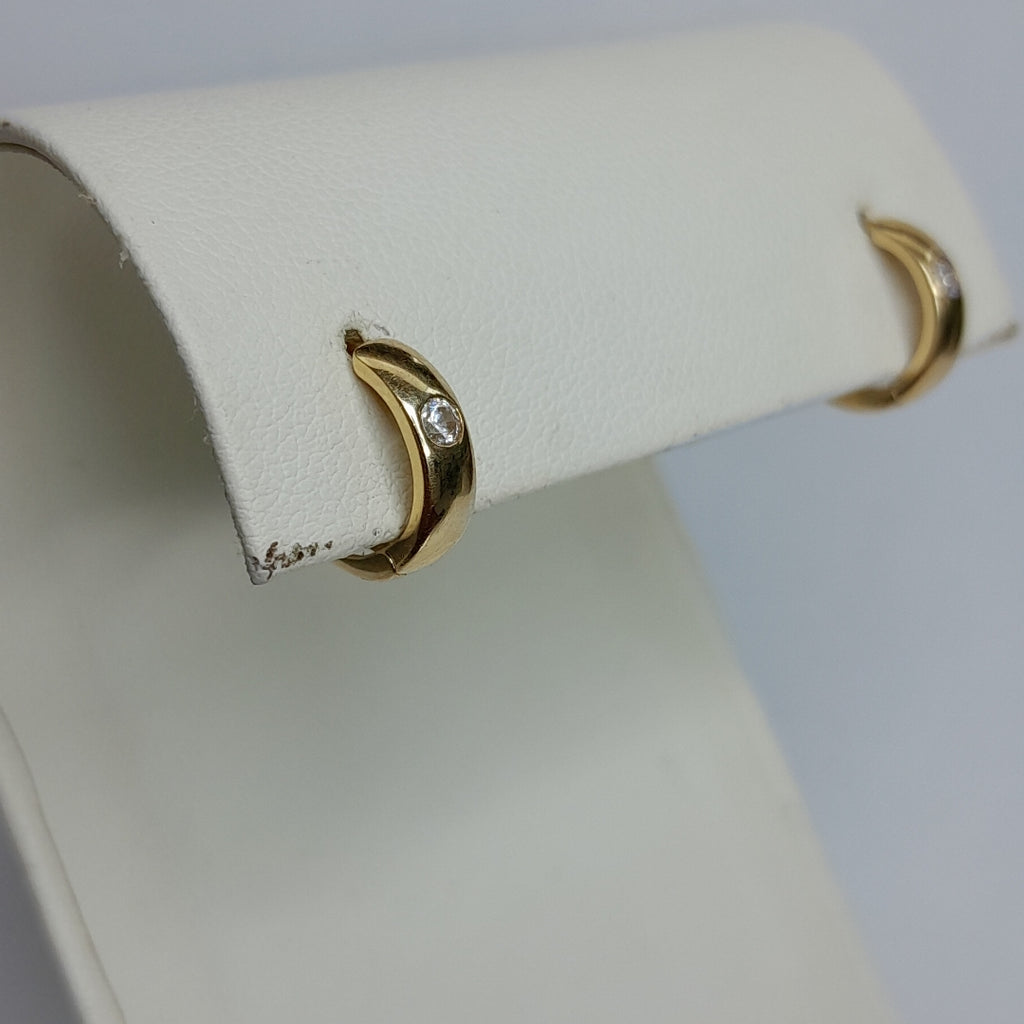 HUGGIES ORO 14K 1.3 (NUEVO)