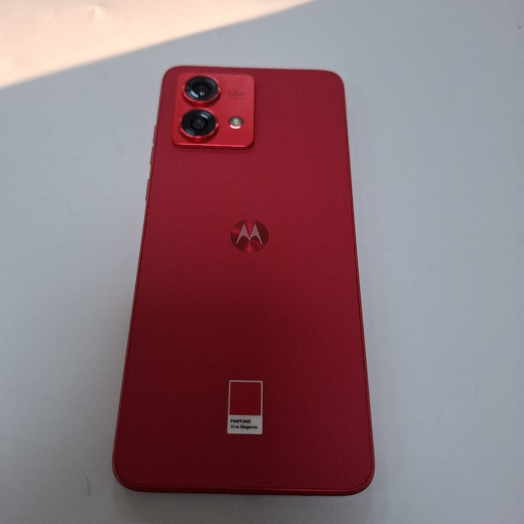 CELULAR MOTOROLA MOTO G84 XT2347-1 (2023) 256 GB 8 GB RAM (SEMINUEVO)