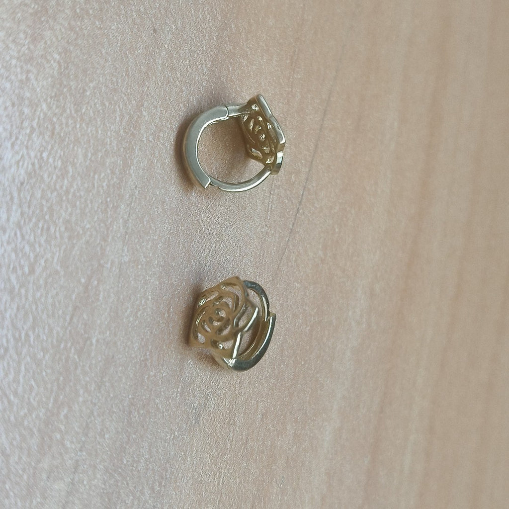 ARETES PAR ORO 14 K 1 GRMS (SEMINUEVO)