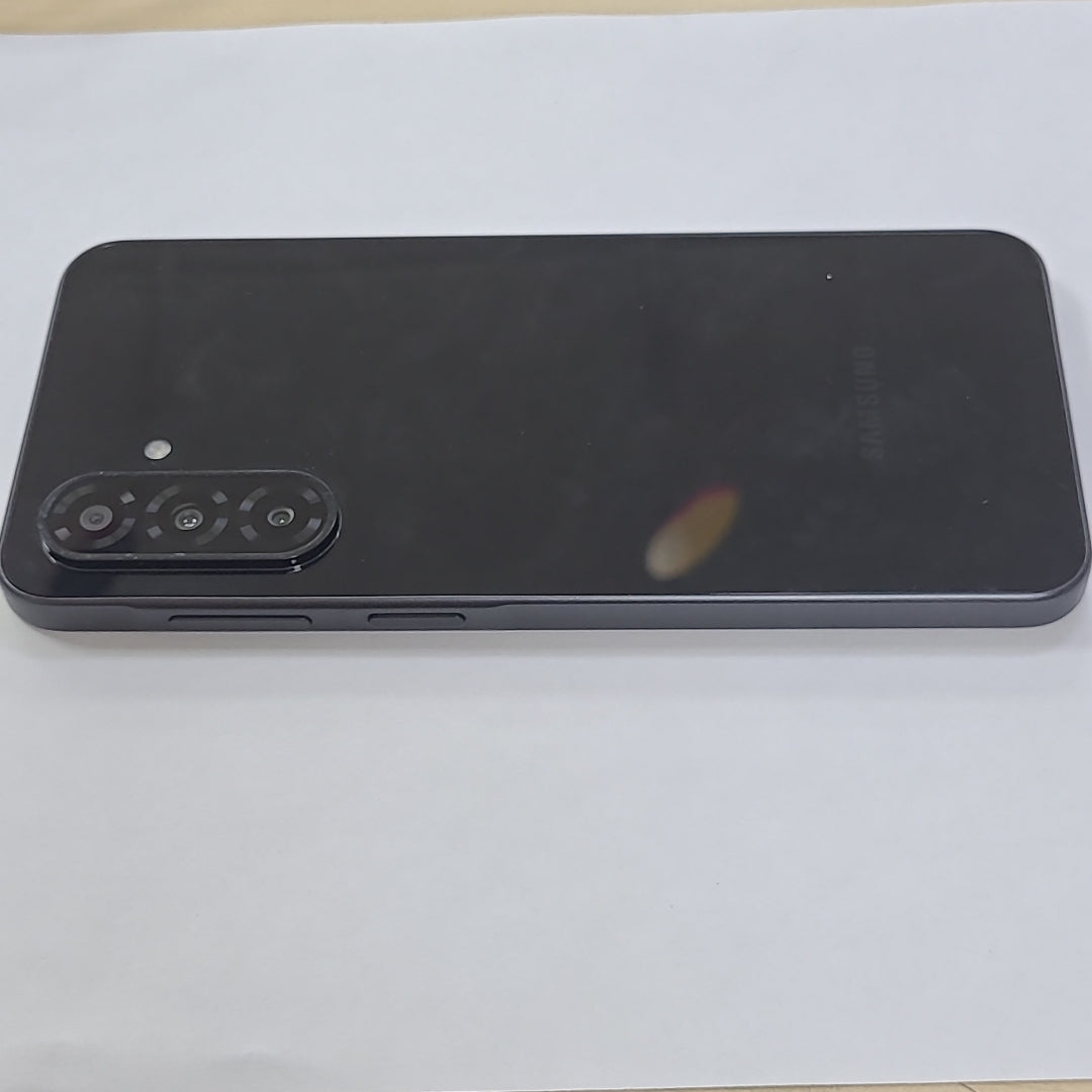 CELULAR SAMSUNG GALAXY A26 5G SM-A266M (2025) 128 GB 6 GB RAM (SEMINUEVO)