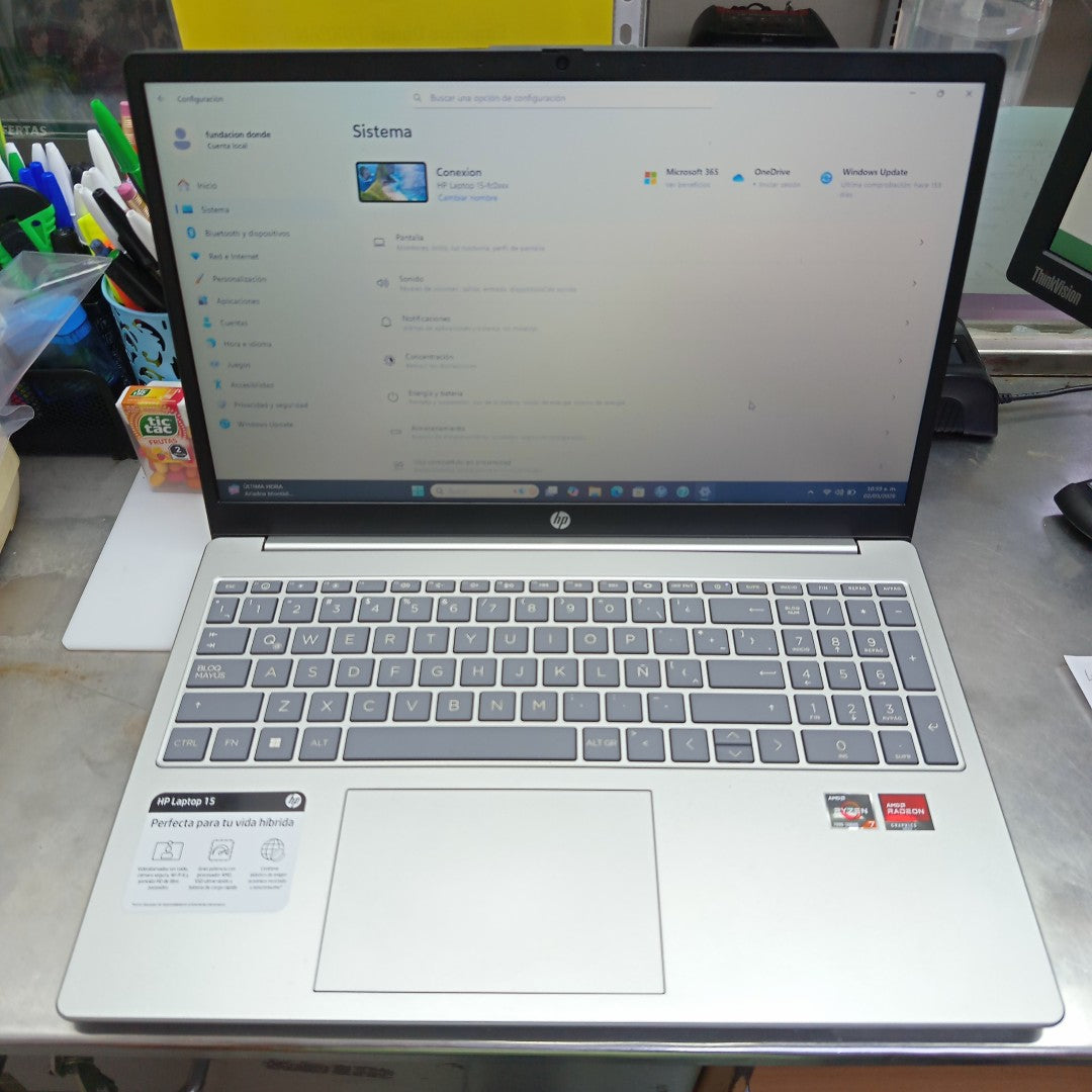 LAPTOP HP 15-FC0080LA (2024) 512 GB SSD 16 GB RAM (SEMINUEVO)