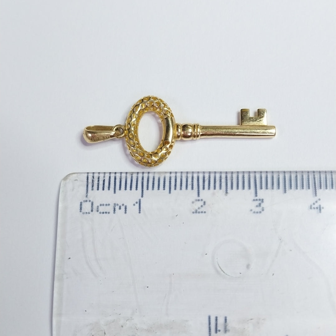 DIJE ORO 14 K 1.9 GRMS (SEMINUEVO)