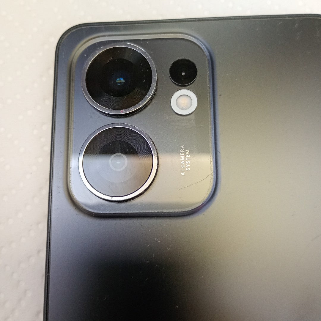CELULAR OPPO  RENO 13F 5G CPH2699 (2025) 256 GB 12 GB RAM (SEMINUEVO)