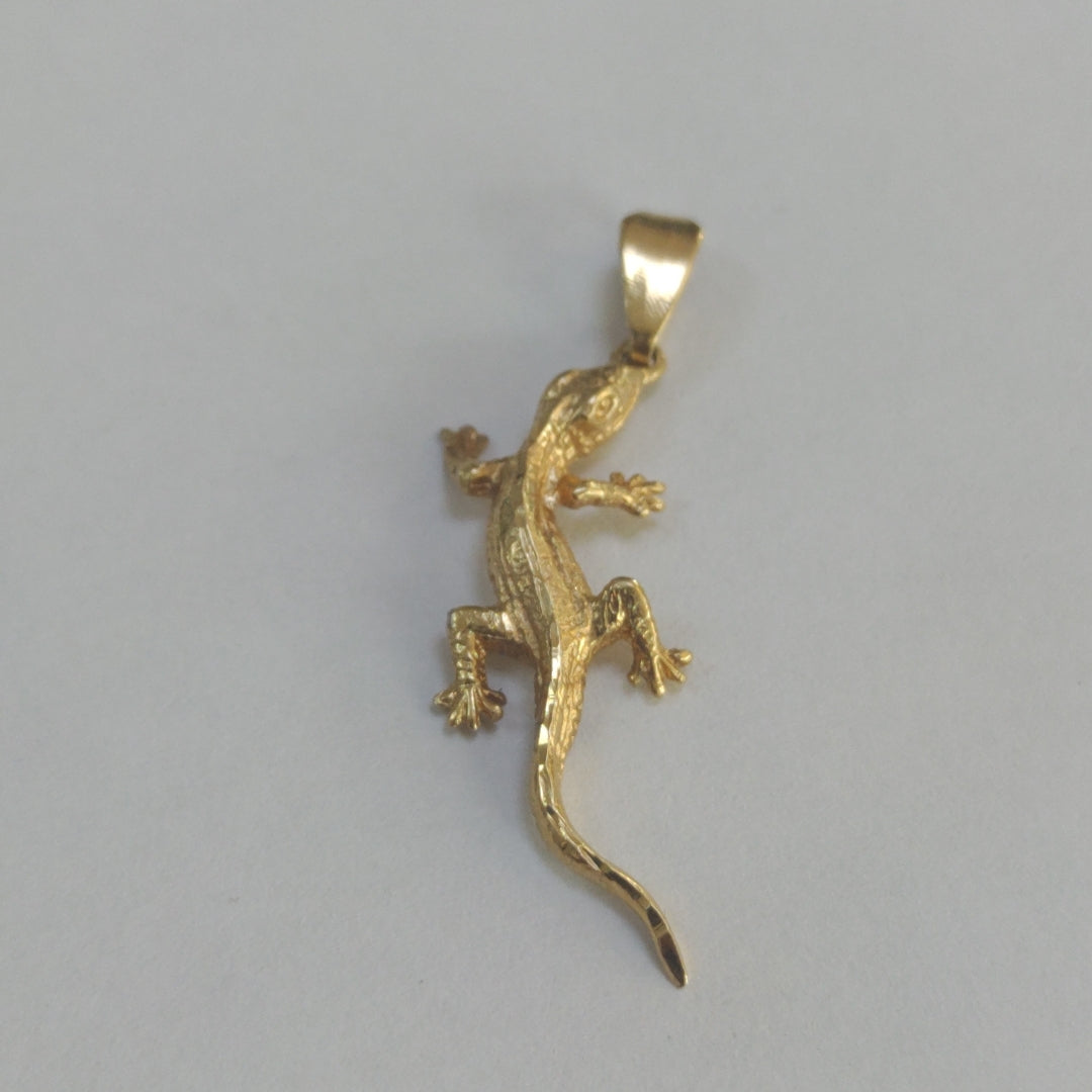 DIJE ORO 14 K 3.3 GRMS (SEMINUEVO)