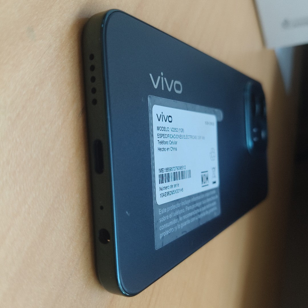 CELULAR VIVO Y28 V2352 256 GB 8 GB RAM (SEMINUEVO)