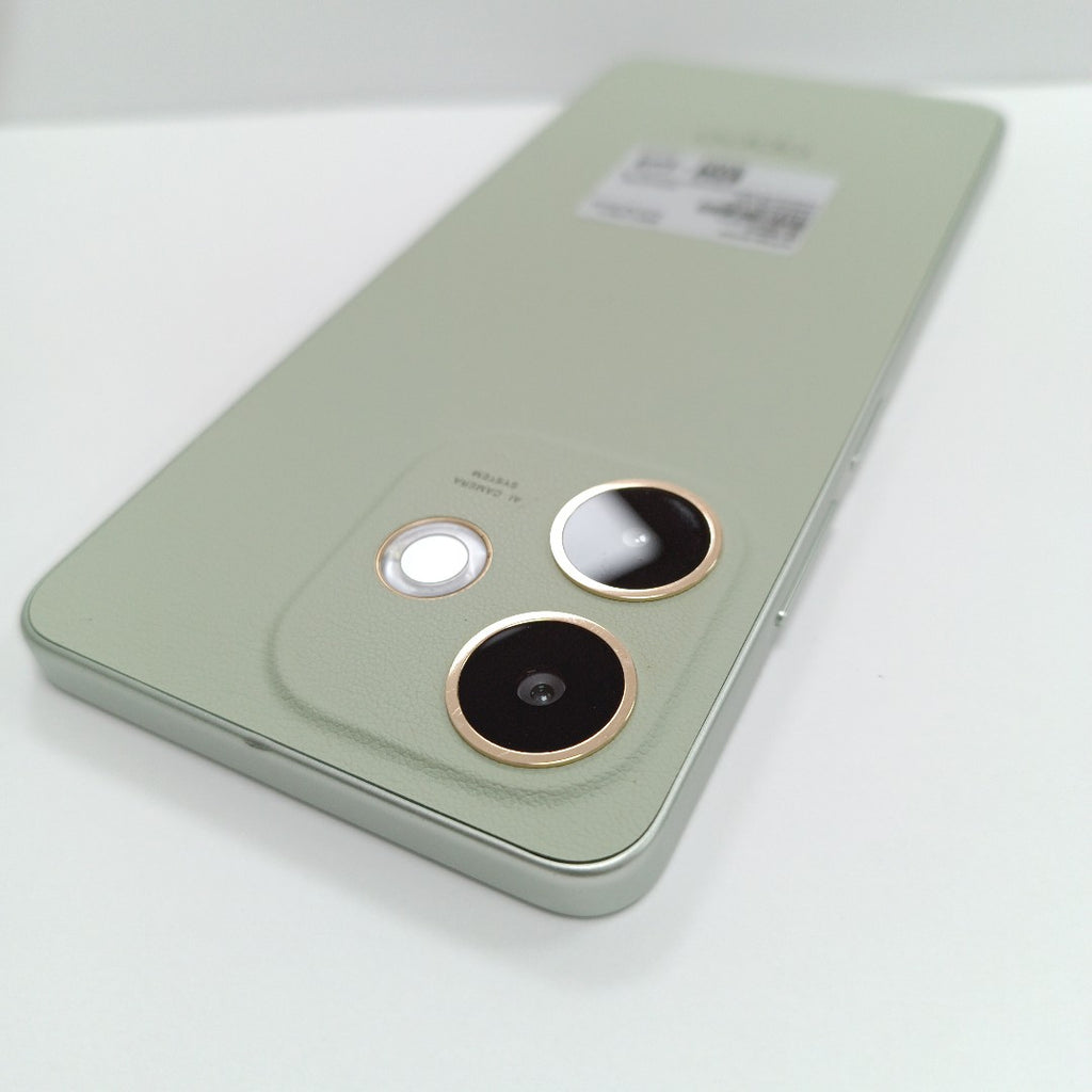 CELULAR OPPO  A5 PRO CPH2711 (2025) 256 GB 8 GB RAM (SEMINUEVO)