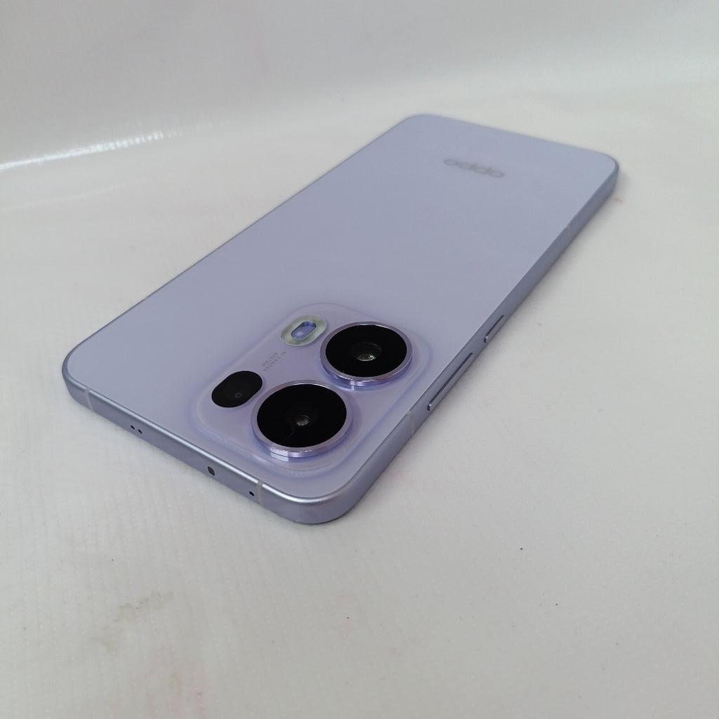 CELULAR OPPO  RENO13 5G CPH2697 (2024) 512 GB 12 GB RAM (SEMINUEVO)