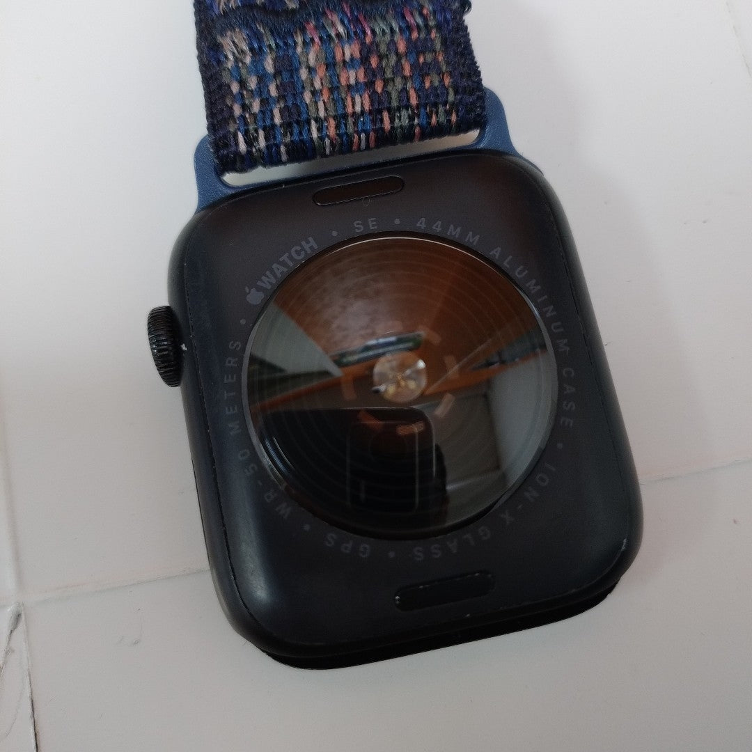 SMARTWATCH APPLE SE 2 ALUMINIO A2723 44 MM GPS (SEMINUEVO)