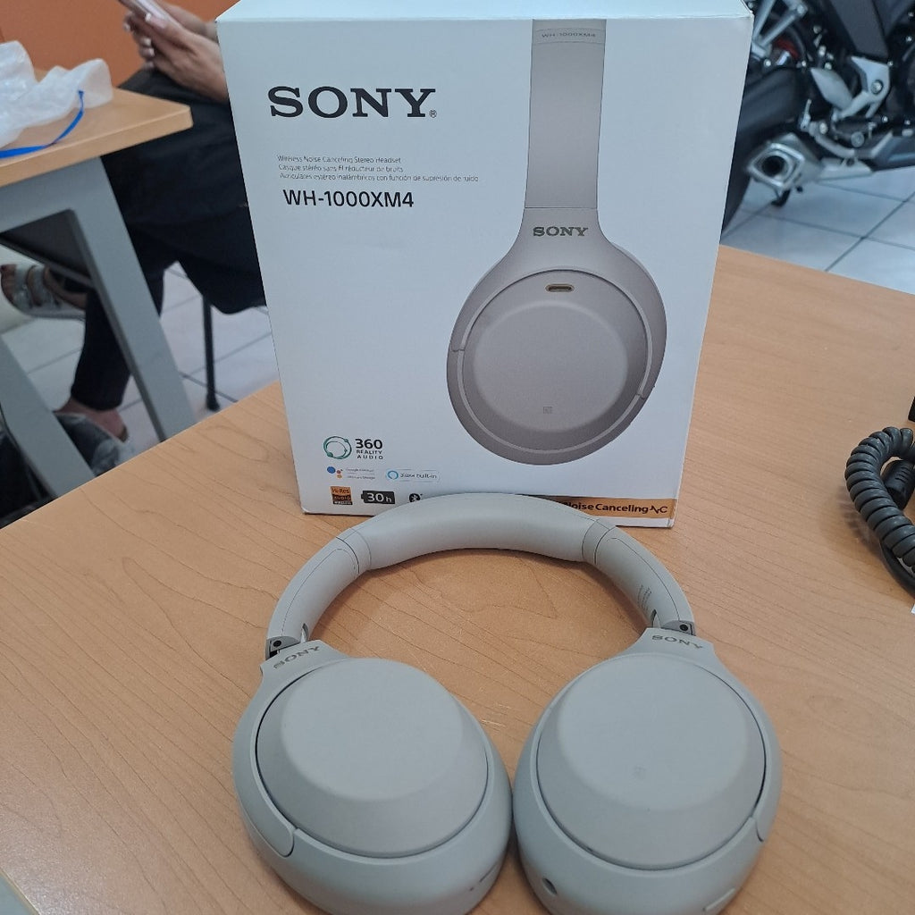 AUDIFONOS SONY WH-1000XM4 INALAMBRICO OVER EAR (SEMINUEVO)