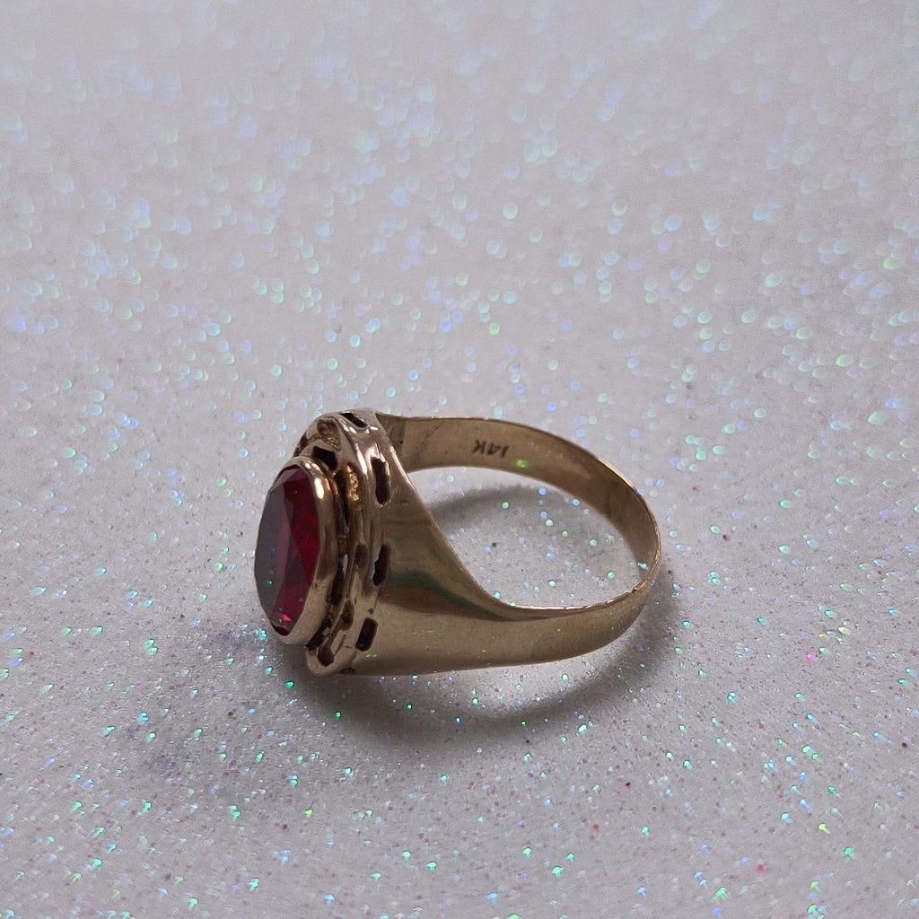 ANILLO ORO 8 K 5.7 GRMS (SEMINUEVO)