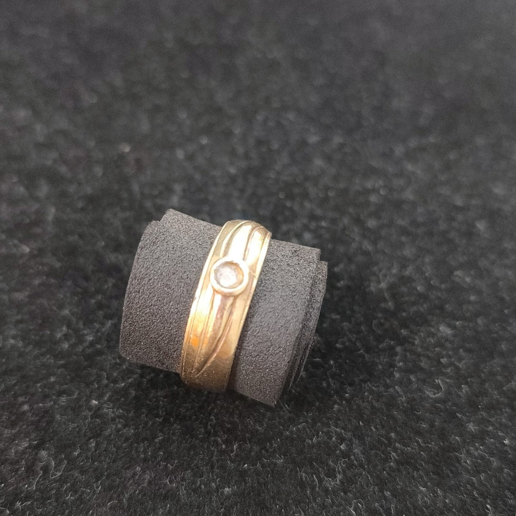 ANILLITO ORO 10 K 4.3 GRMS (SEMINUEVO)
