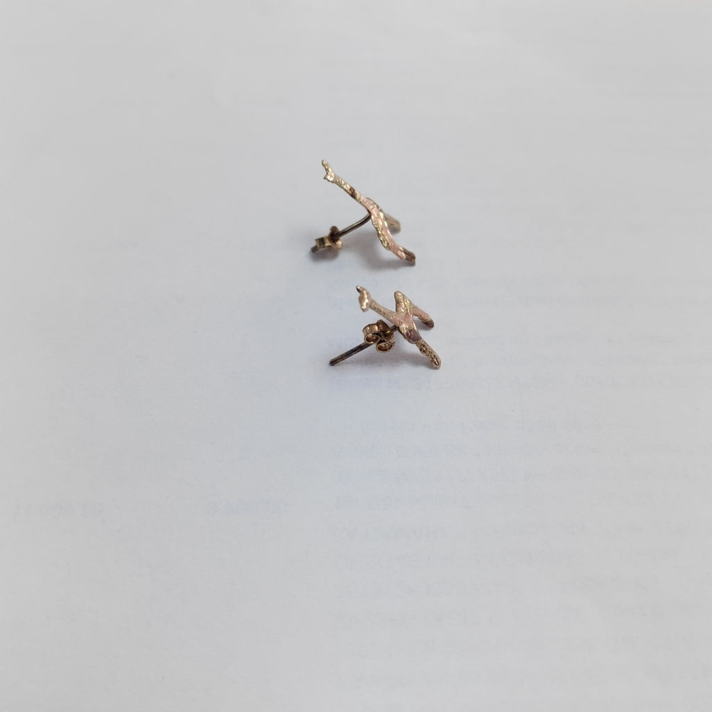 ARETES PAR ORO 8 K 0.9 GRMS (SEMINUEVO)