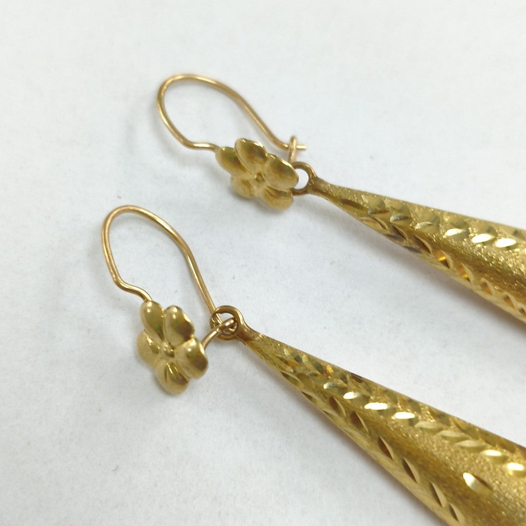 ARETES PAR ORO COMBINADO 14 K 4.1 GRMS (SEMINUEVO)