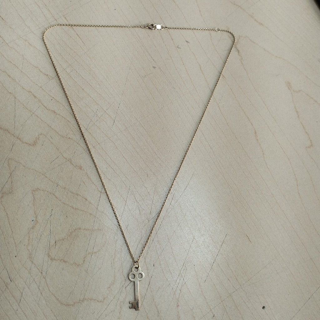 CADENA, DIJE ORO 10 K 2.3 GRMS (SEMINUEVO)