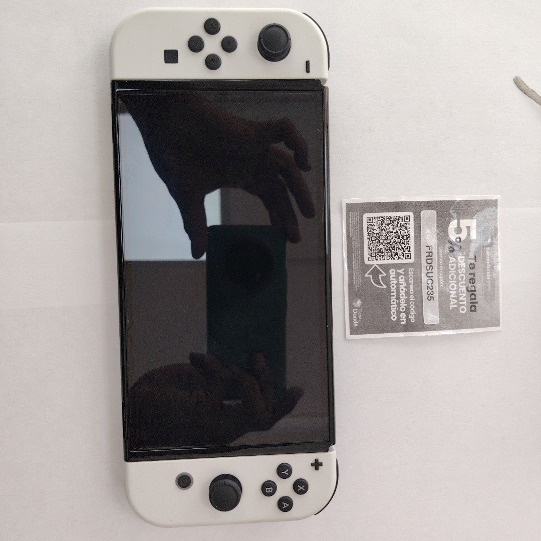 CONSOLA DE VIDEOJUEGO NINTENDO SWITCH OLED 64 GB (SEMINUEVO)
