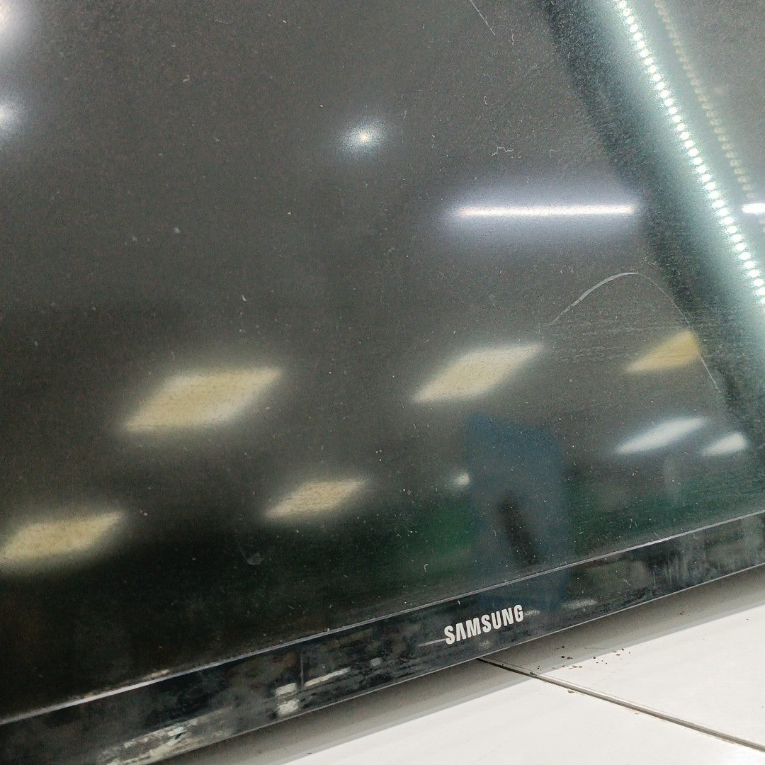 PANTALLA SAMSUNG UN40N5200AF (2023) 40" LED FULL HD (SEMINUEVO)
