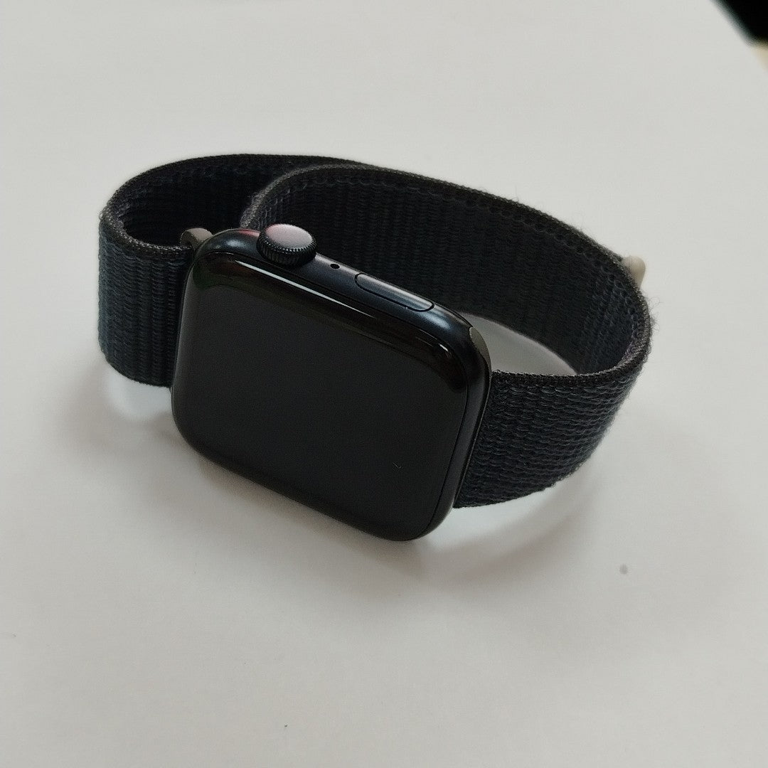 SMARTWATCH APPLE SE 2 ALUMINIO A2723 44 MM GPS (SEMINUEVO)