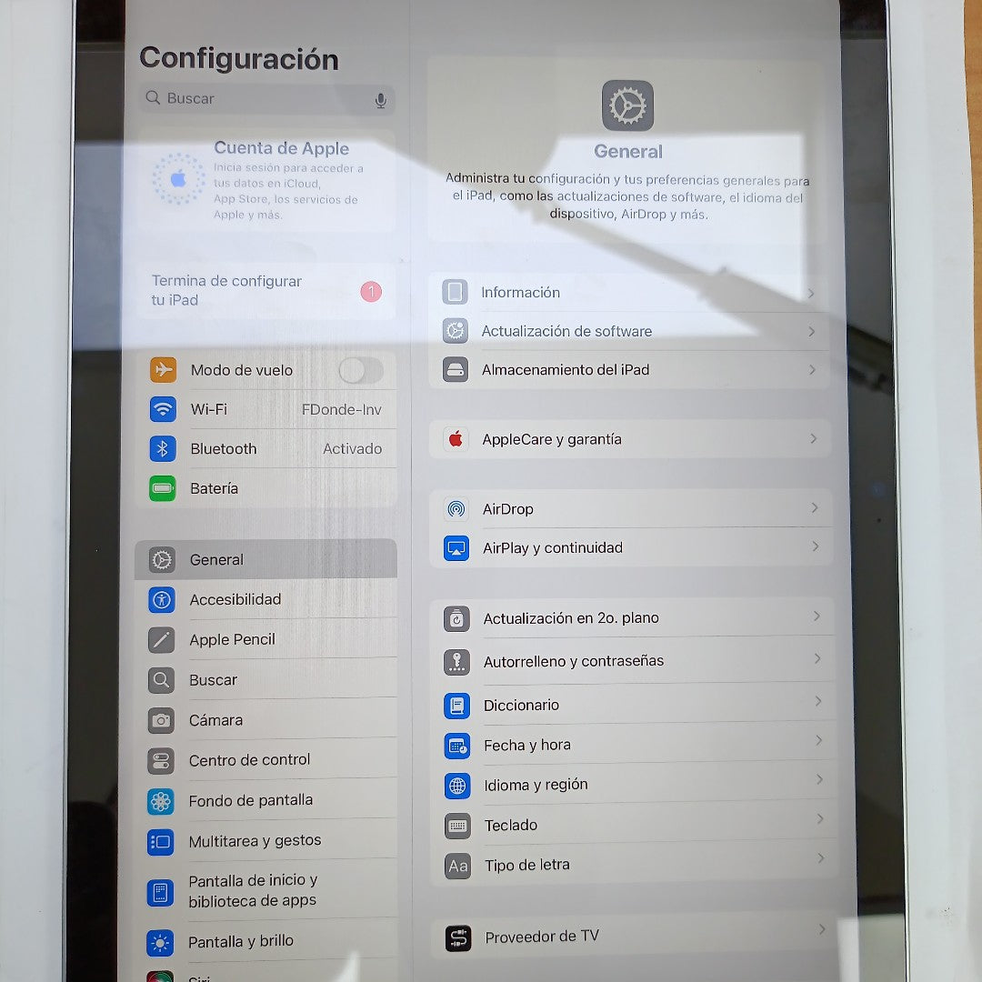 TABLETA APPLE IPAD 10 A2696 64 GB 4 GB RAM (SEMINUEVO)