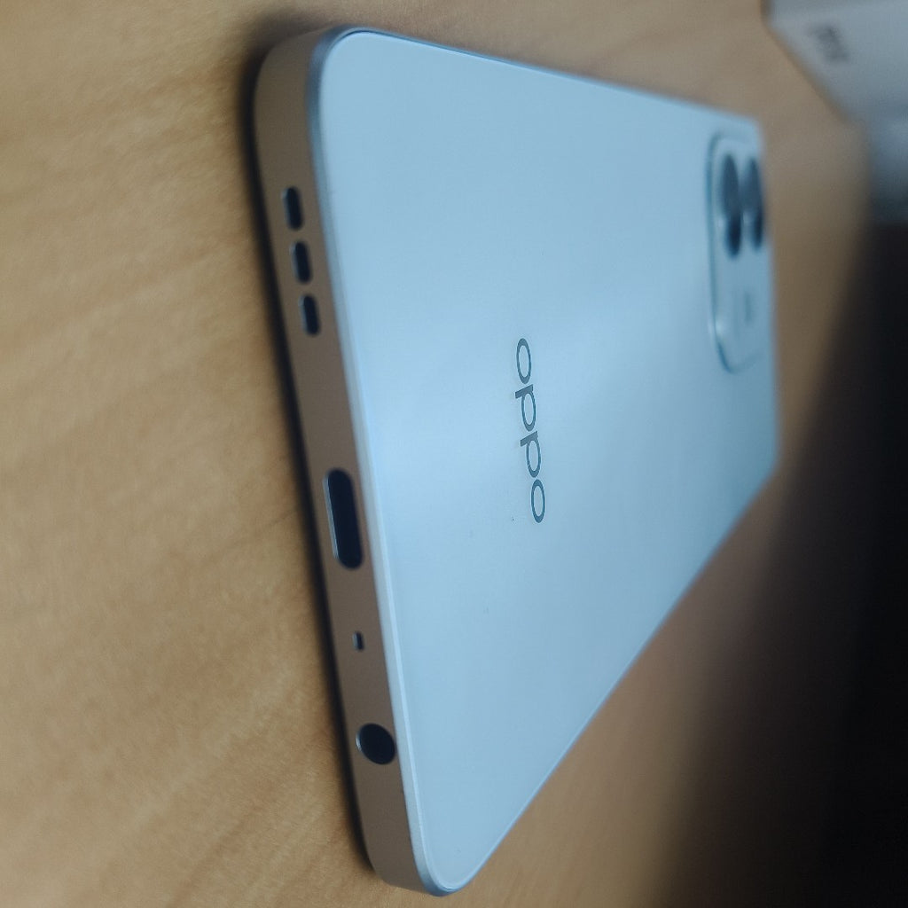 CELULAR OPPO  A60 CPH3669 256 GB 8 GB RAM (SEMINUEVO)