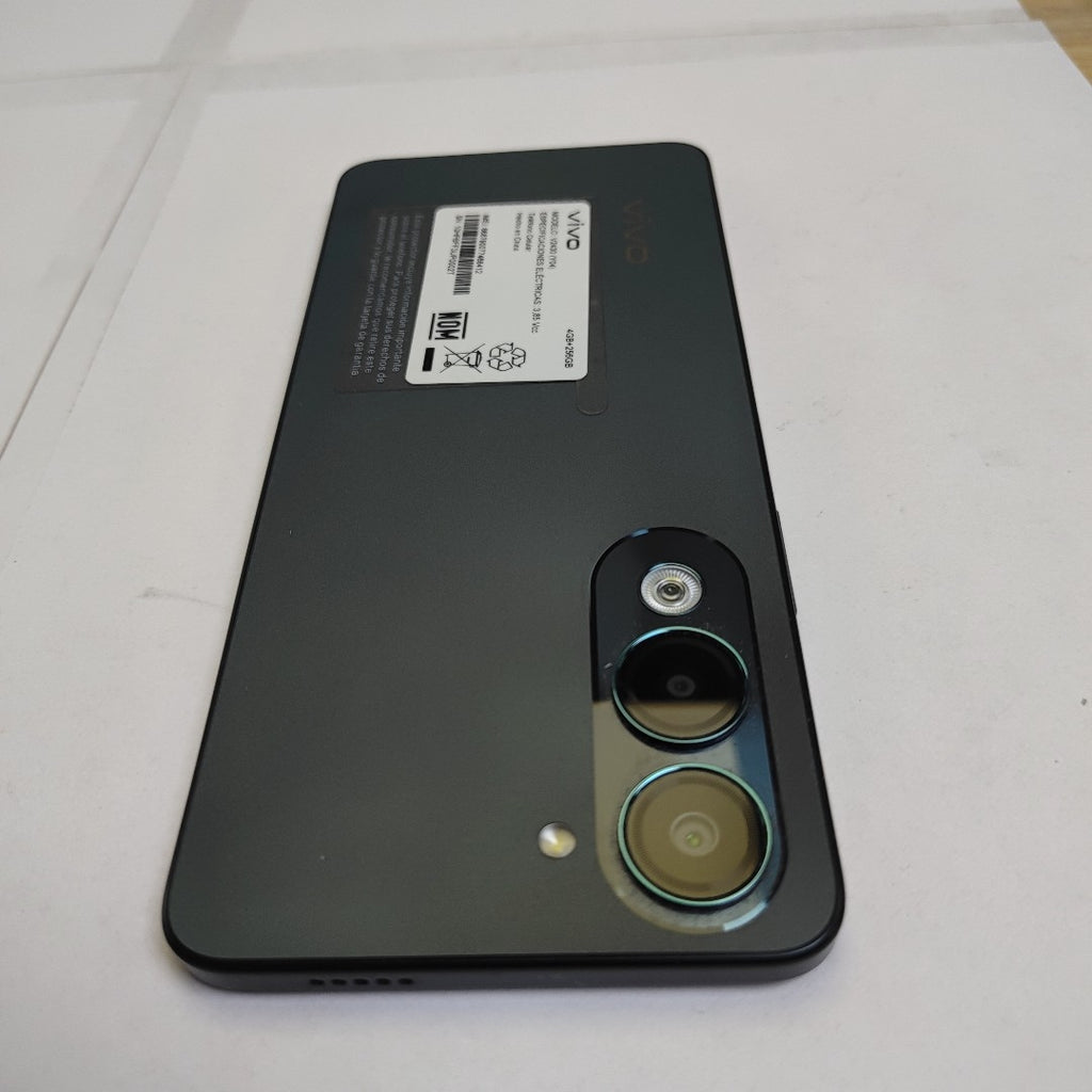 CELULAR VIVO Y04 V2430 (2025) 256 GB 4 GB RAM (SEMINUEVO)