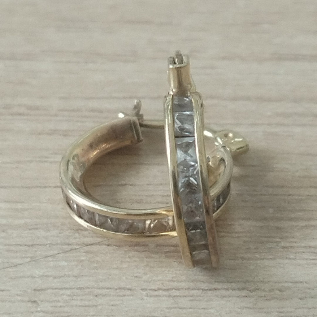 ARRACADAS PAR ORO 10 K 2,20 GRMS (SEMINUEVO)