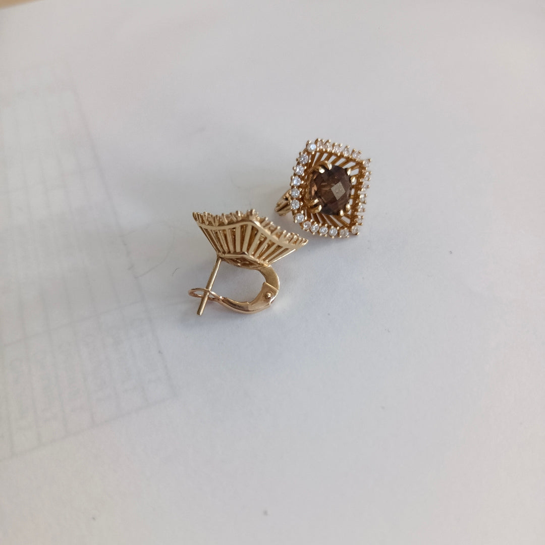 ARETES PAR ORO 14 K 7 GRMS (SEMINUEVO)