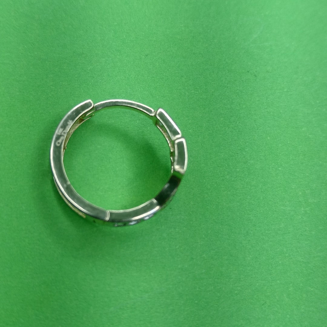 HUGGIES ORO 14K 2.4 (NUEVO)