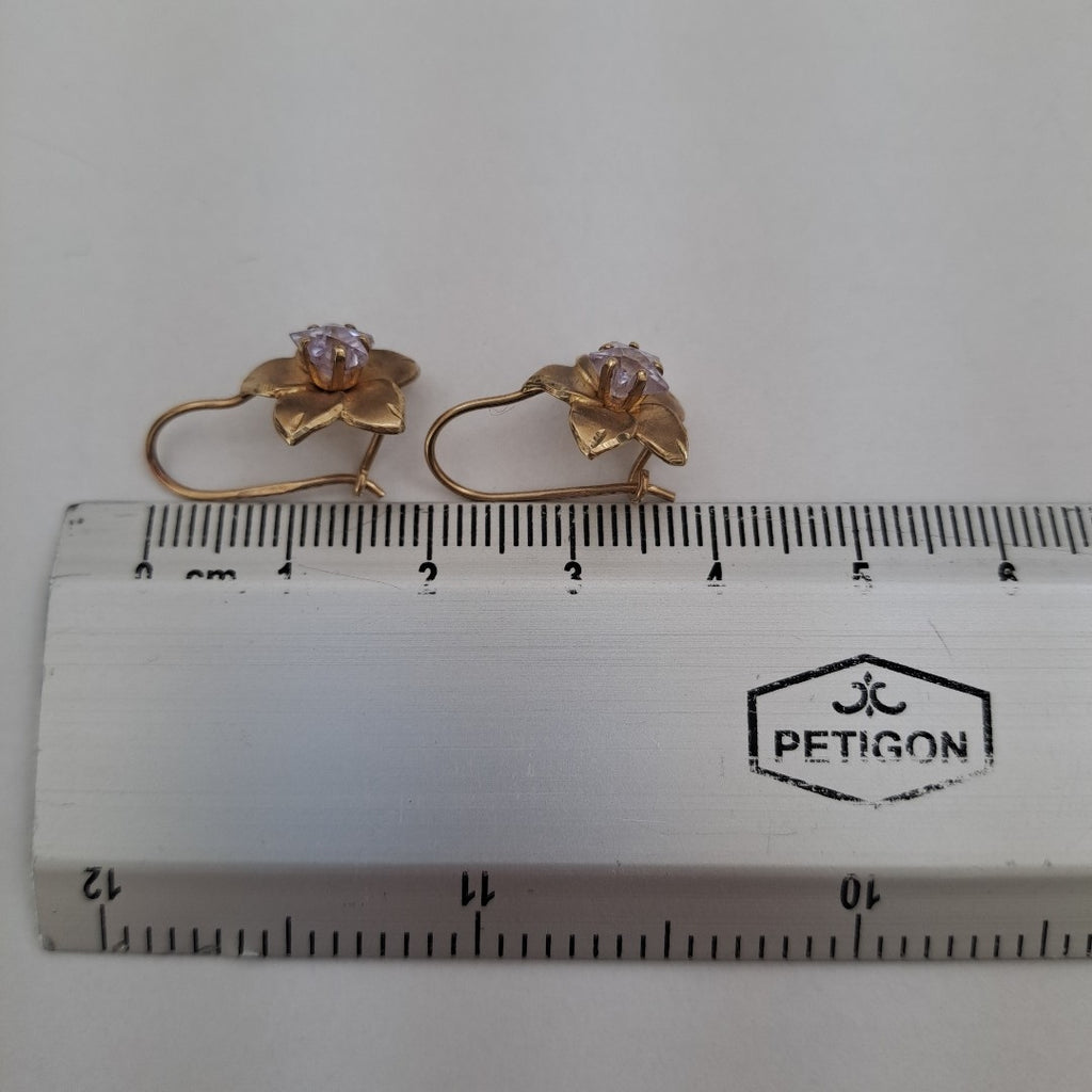 ARRACADAS PAR ORO 10 K 1.7 GRMS (SEMINUEVO)