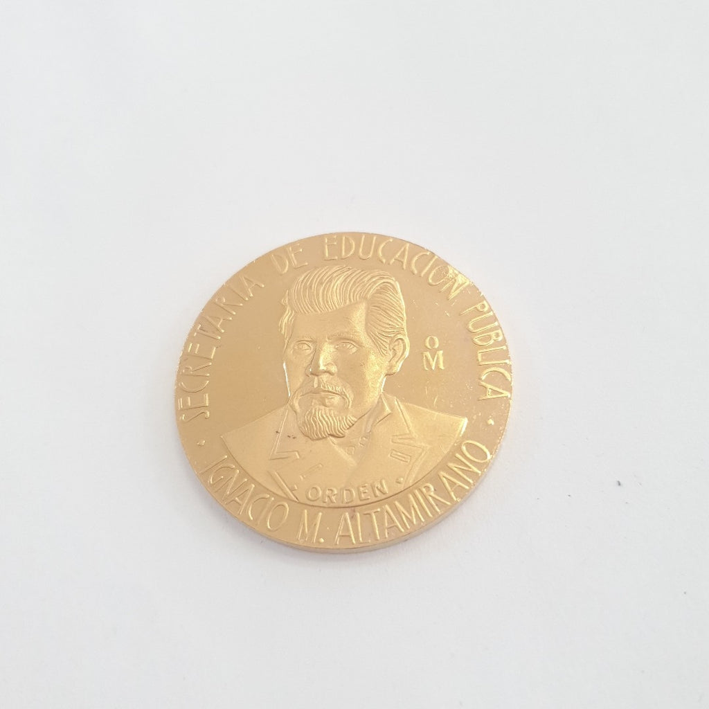 MEDALLA CONMEMORATIVA ORO 21 K 42 GRMS (SEMINUEVO)