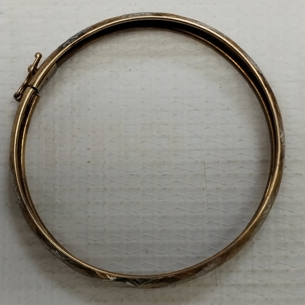 PULSERA RIGIDA ORO 10 K 5.3 GRMS (SEMINUEVO)