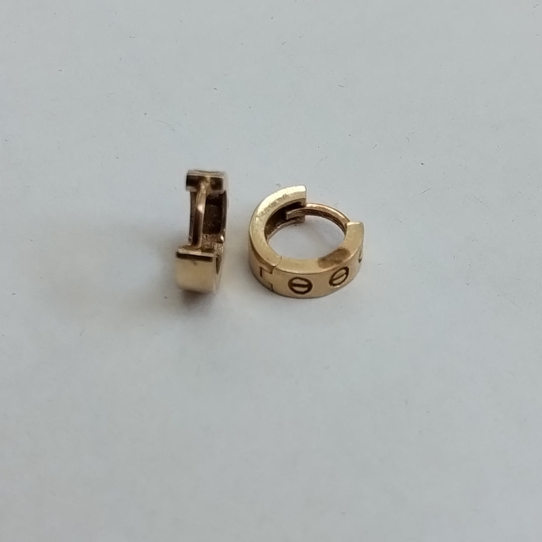 ARETES PAR ORO 14 K 1.5 GRMS (SEMINUEVO)