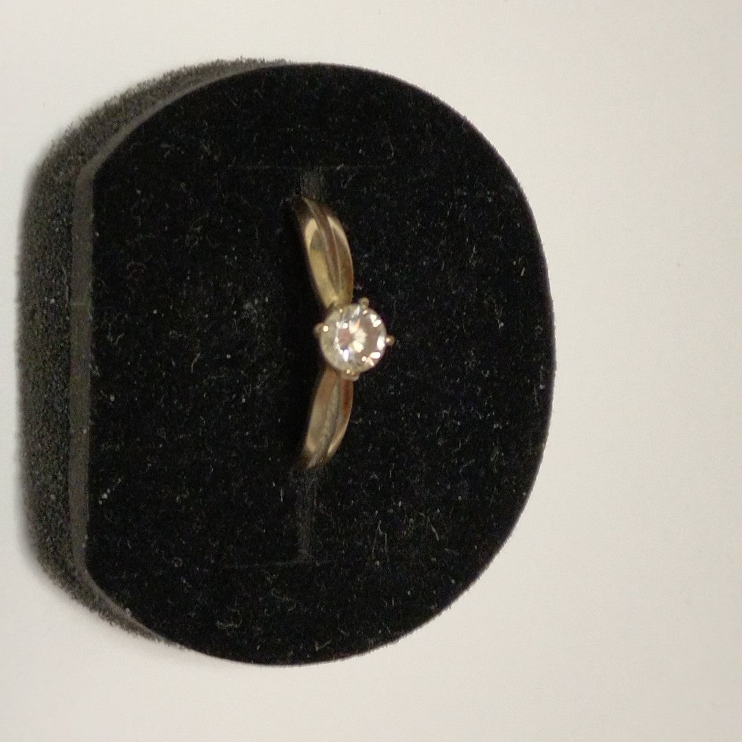 SOLITARIO ORO 10 K 1,90 GRMS (SEMINUEVO)