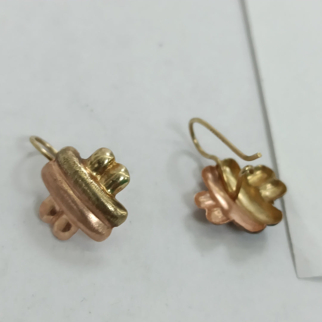 ARETES PAR ORO 14 K 1.6 GRMS (SEMINUEVO)