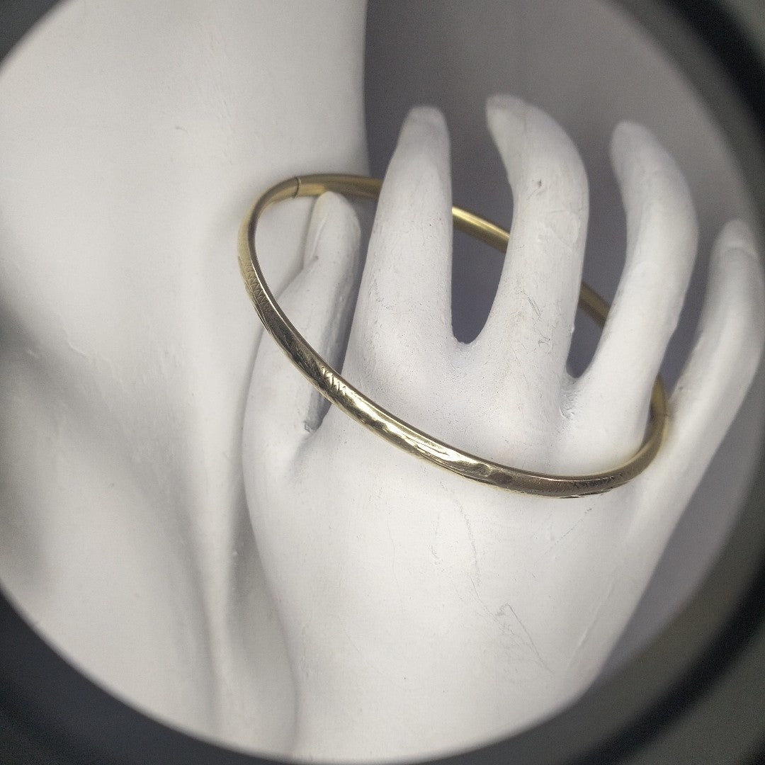 PULSERA RIGIDA ORO 10 K 4,90 GRMS (SEMINUEVO)