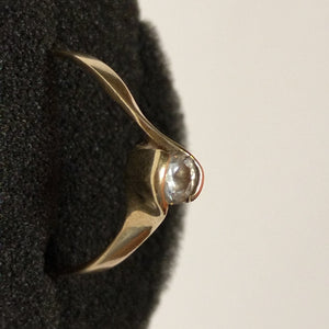 SOLITARIO ORO 10 K 1,40 GRMS (SEMINUEVO)