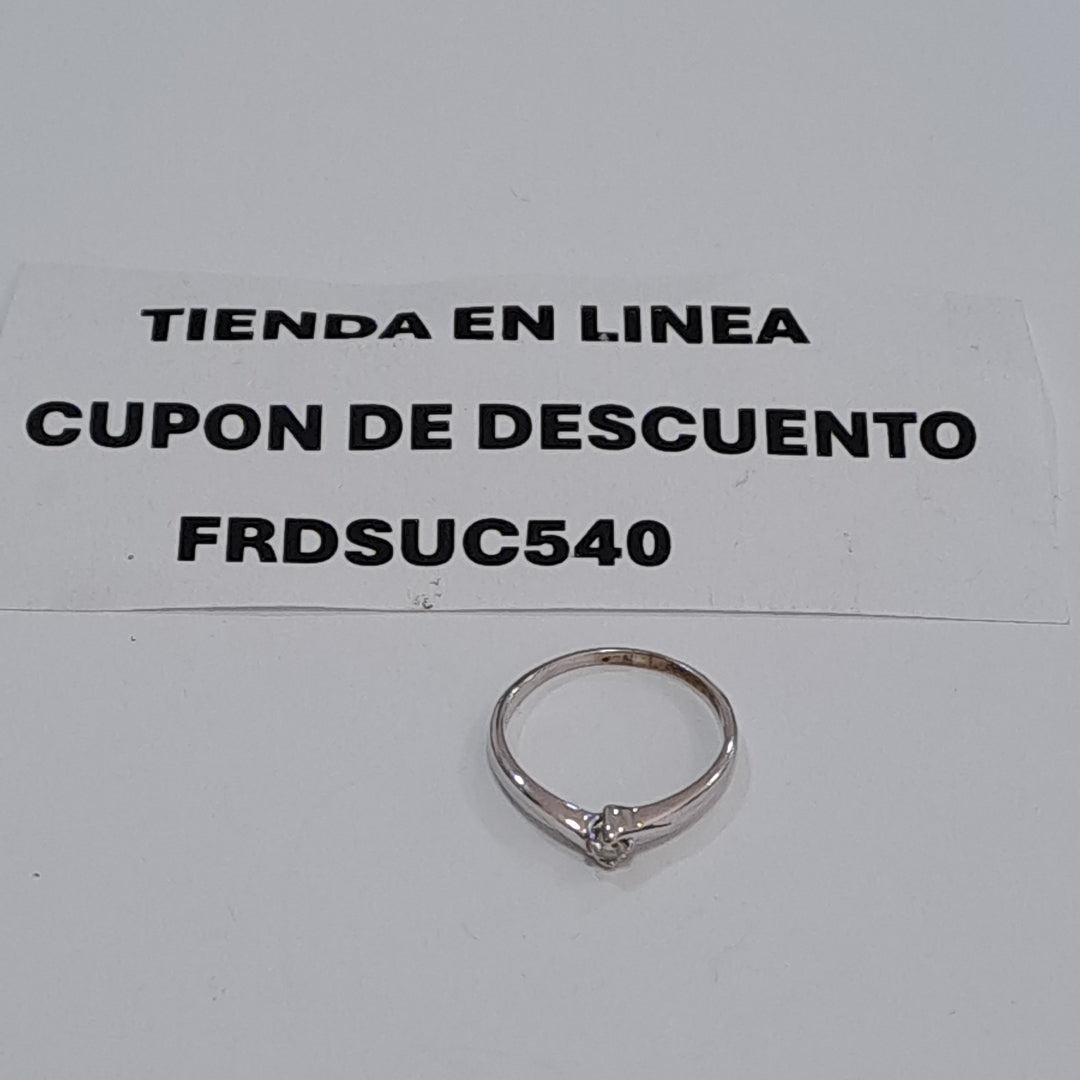 ANILLITO, SOLITARIO ORO, ORO BLANCO 14 K 2 GRMS (SEMINUEVO)