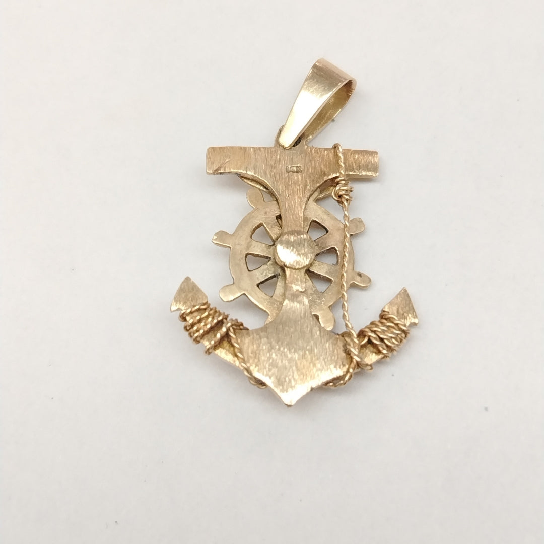 CRISTO EN ANCLA ORO 14 K 5,60 GRMS (SEMINUEVO)