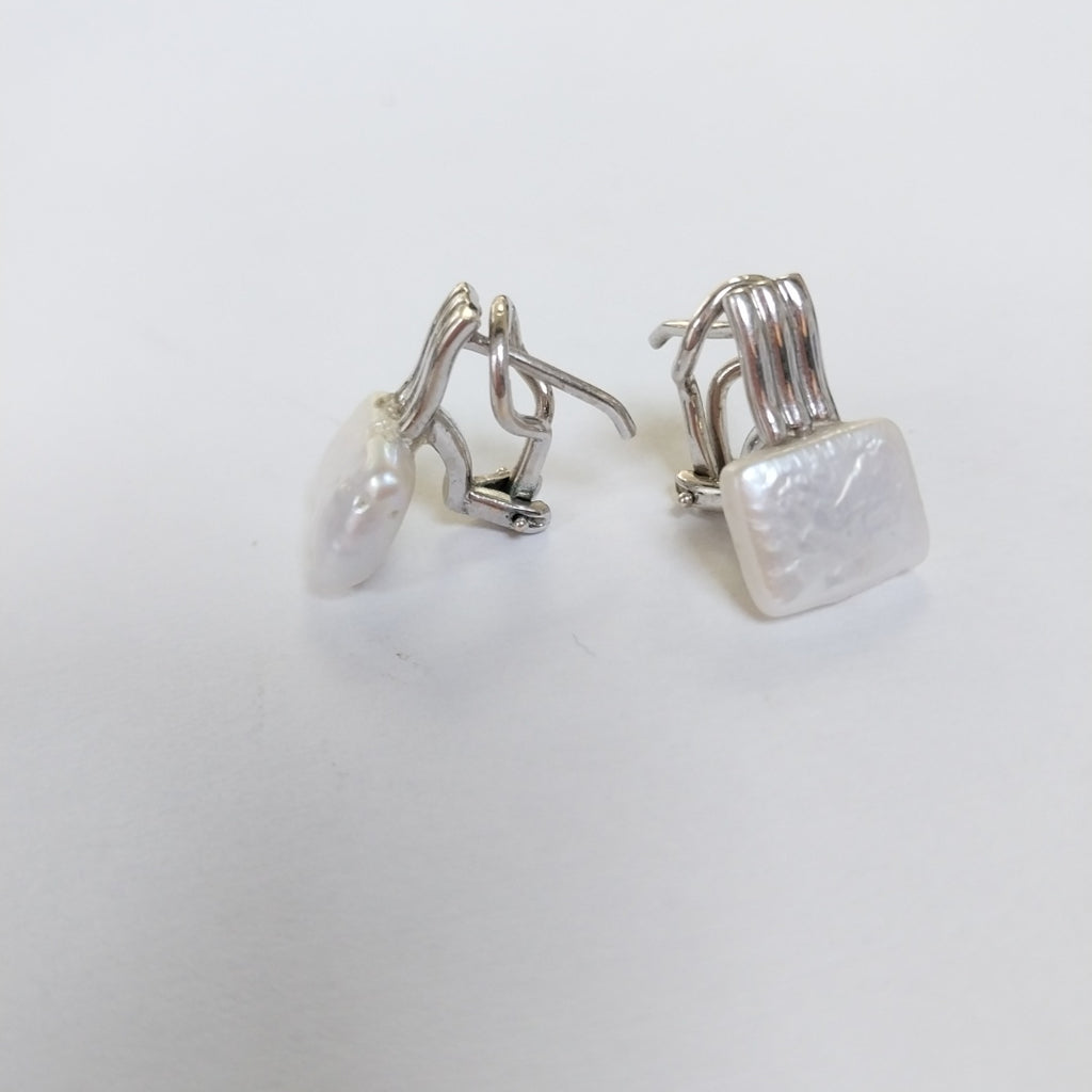 ARETES PAR ORO BLANCO 14 K 5.4 GRMS (SEMINUEVO)