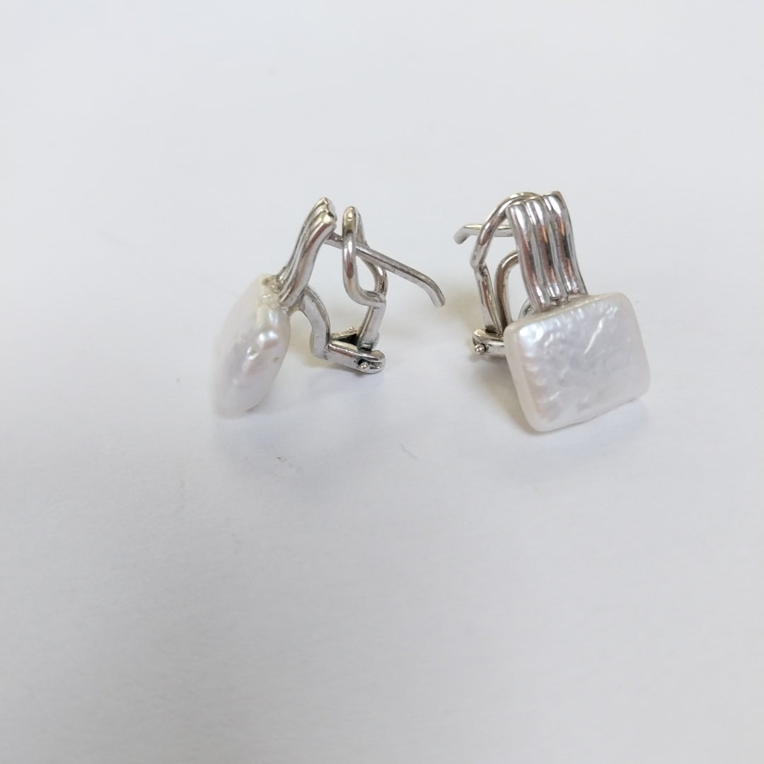 ARETES PAR ORO BLANCO 14 K 5.4 GRMS (SEMINUEVO)