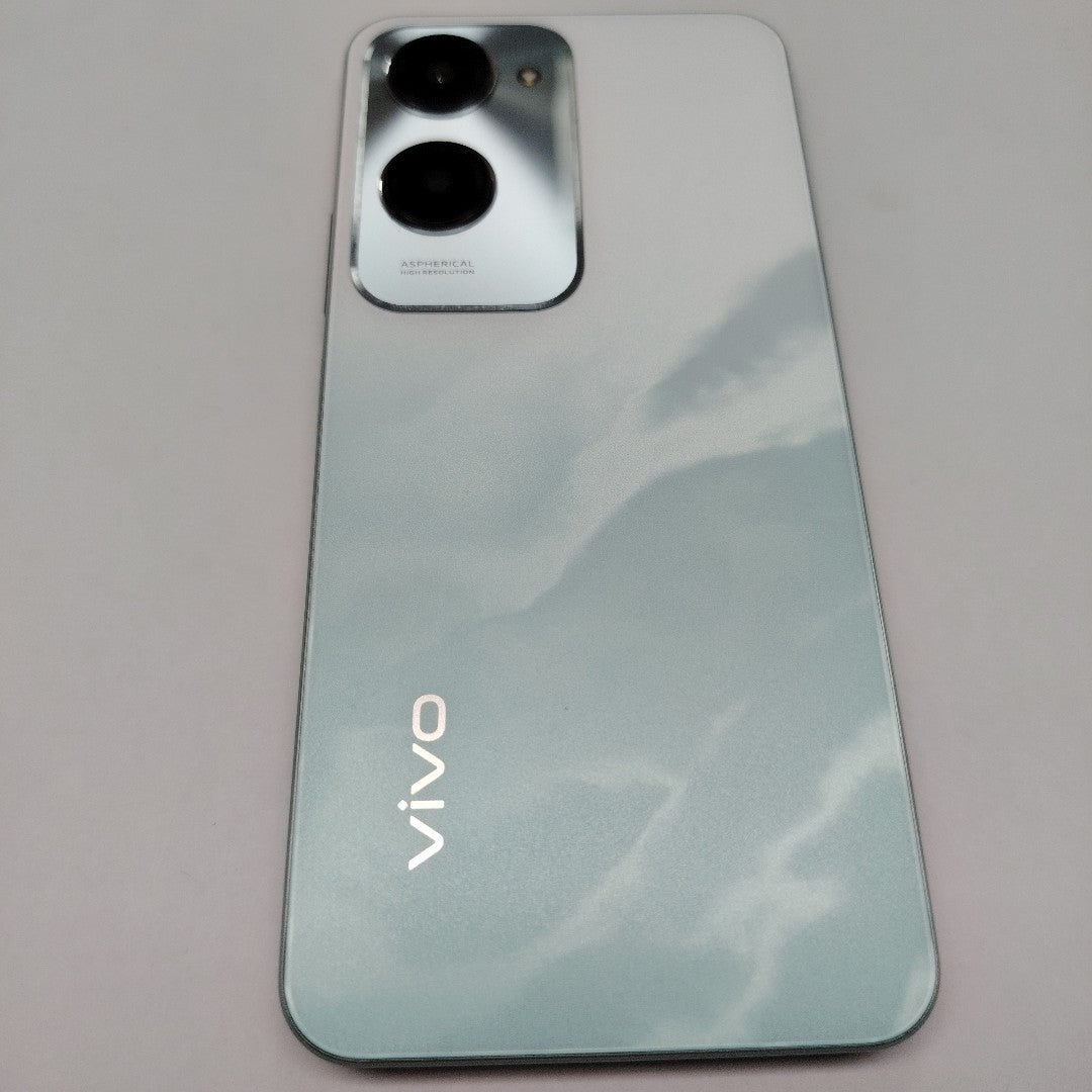 CELULAR VIVO Y18 V2333 256 GB 8 GB RAM (SEMINUEVO)