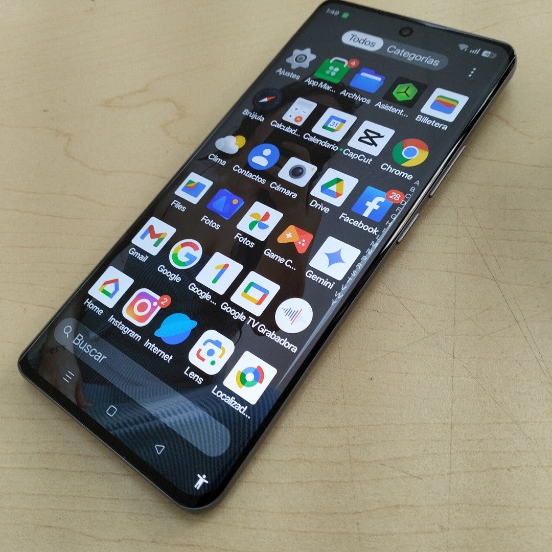 CELULAR REALME 14 PRO 5G RMX5056 (2025) 256 GB 8 GB RAM (SEMINUEVO)