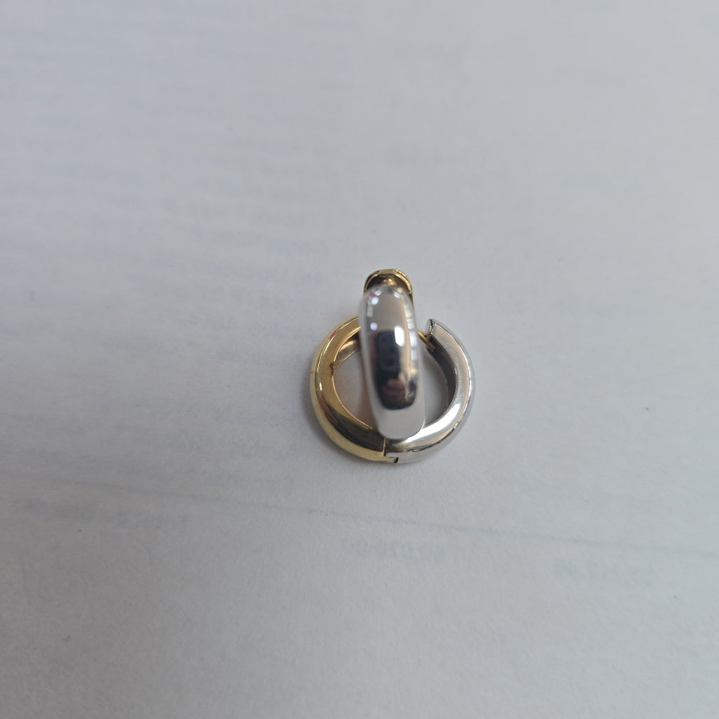 ARRACADAS PAR ORO, ORO BLANCO 14 K 3.3 GRMS (SEMINUEVO)