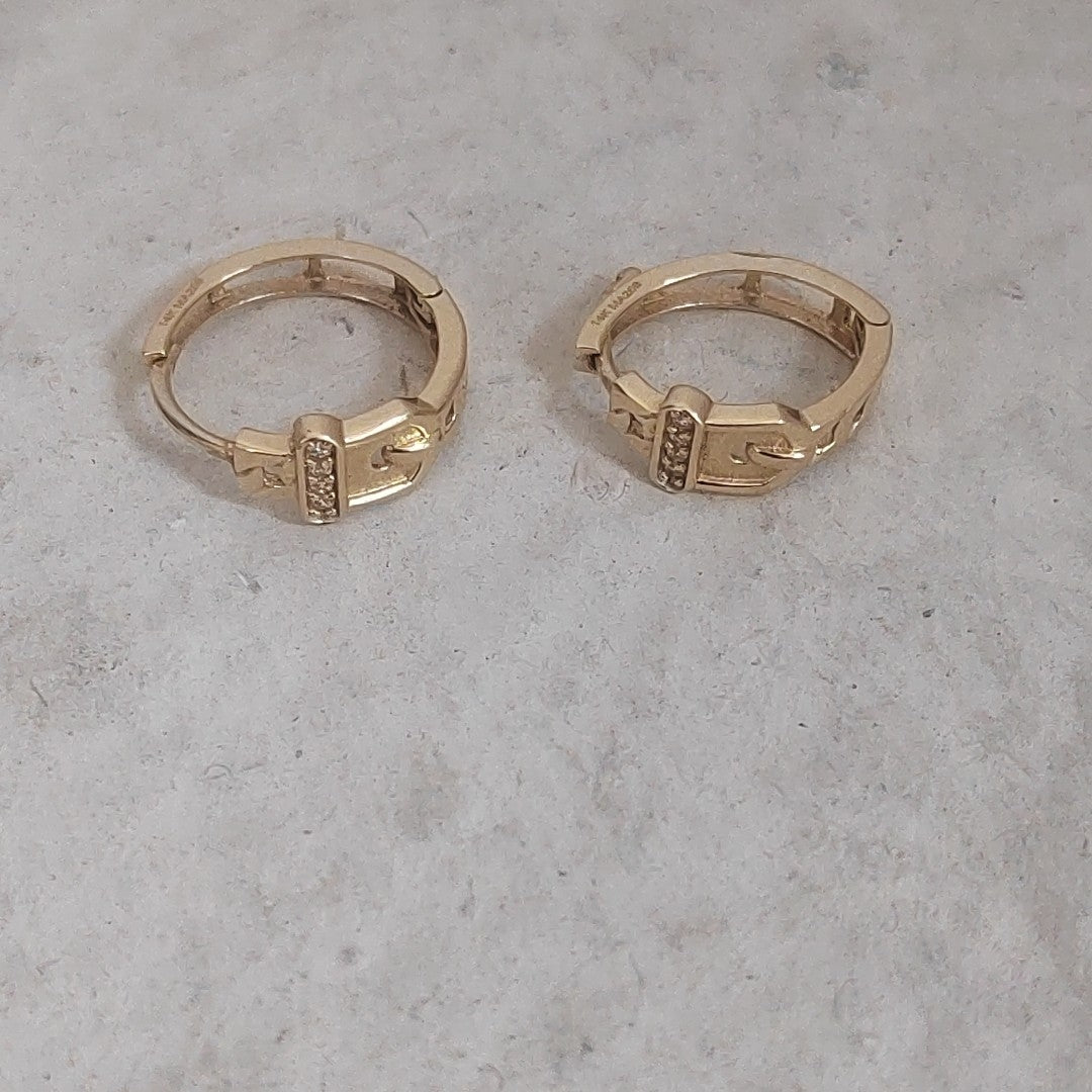 ARRACADAS PAR ORO 14 K 1.8 GRMS (SEMINUEVO)